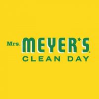 mrs meyers eco friendly cleaning products for the bathroom